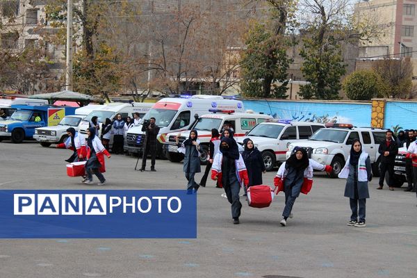 آیین متمرکز استانی مانور سراسری زلزله در دبیرستان اهل بیت (ع)  استان البرز