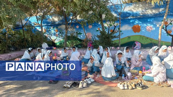 شادی و نشاط در روز جهانی کودک در دبستان لطیفه 