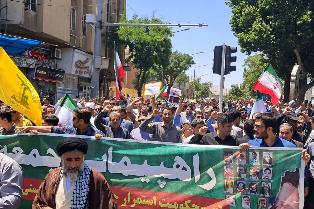 خروش مردم سنندج در راهپیمایی جمعه خشم و نصر
