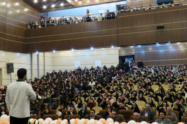 مراسم بزرگداشت روز دانشجو