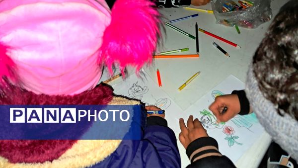 برپایی غرفه فرهنگی کودک در شهرستان کاشمر 