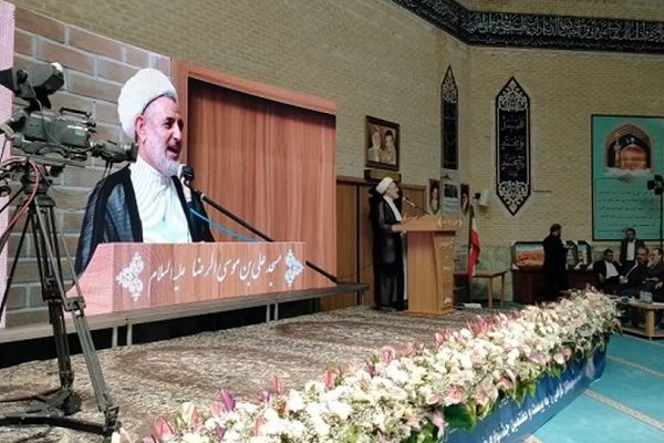 اخذ مُجوّز الحاق ۱۰۰ هکتار زمین با کاربری آموزشی به شهر پردیسان قم

