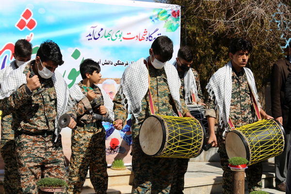 مراسم نوروز با شهیدان در سراسر استان چهارمحال و بختیاری برگزار شد