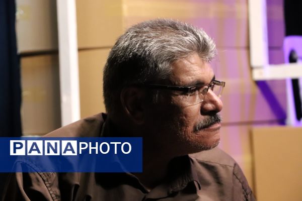 نمایش «در باران آمد» تا سوم مهرماه روی صحنه می‌رود