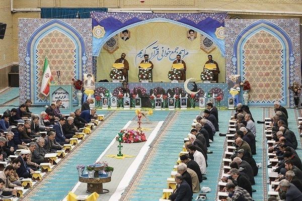 لرستان باید به قطب قرآنی کشور تبدیل شود