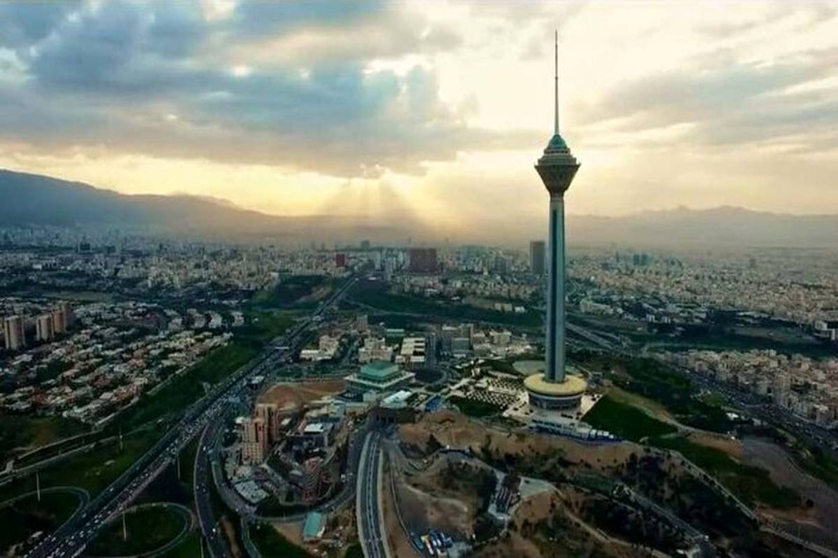 هوای تهران در وضعیت «قابل قبول» قرار دارد