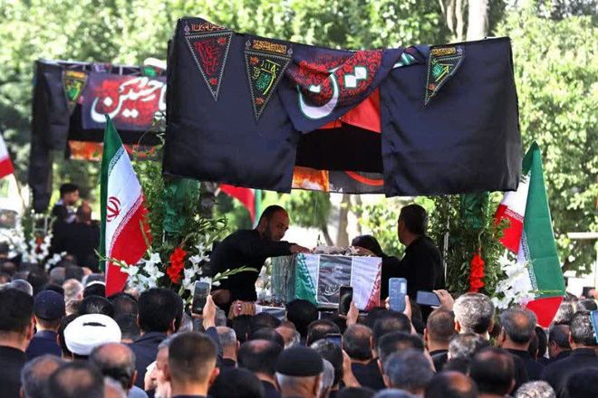 وداع با ستارگان وطن، تشییع شهدای حمله تروریستی در همدان، اسدآباد و ملایر
