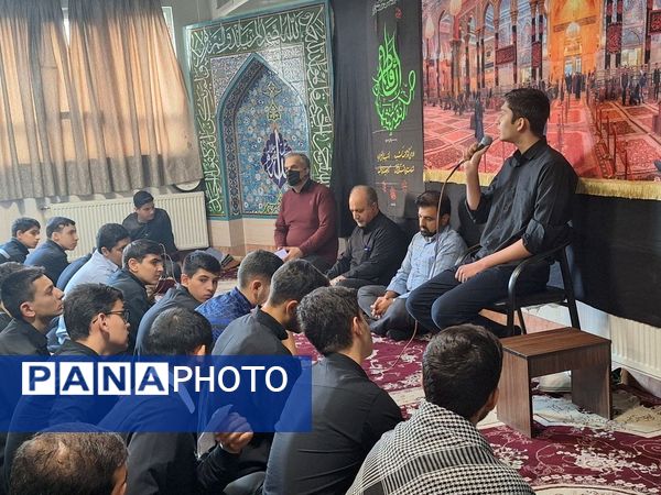 مراسم شهادت حضرت فاطمه (س) در دبیرستان شاهد مهدیان