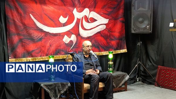 عزاداری دهه دوم محرم در کتاب‌پردازان با سخنرانی جلیل معماریانی