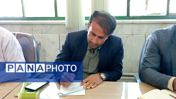 نشست مسئولان سازمان دانش‌آموزی و معاونان پرورشی در سازمان دانش‌آموزی استان چهارمحال وبختیاری