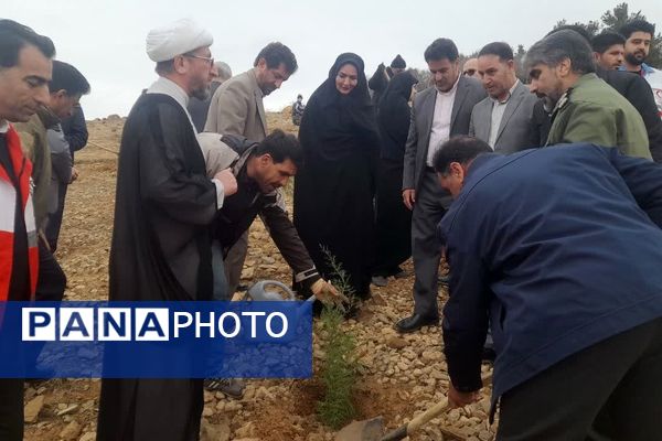 پویش درختکاری «جان ایران» در سلسله