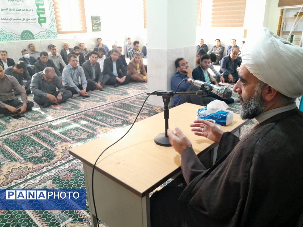 مراسم سالروز ارتحال حضرت امام خمینی رحمت الله علیه در اداره کل آموزش و پرورش استان بوشهر
