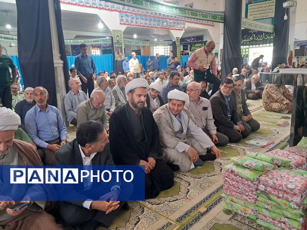 گرامیداشت سالروز اقامه اولین نمازجمعه کشور در آشخانه 