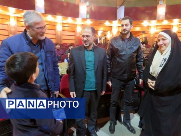 آیین تجلیل از افتخارآفرینان علمی و پژوهشی پژوهش‌سرای خوارزمی ناحیه ۳ کرج