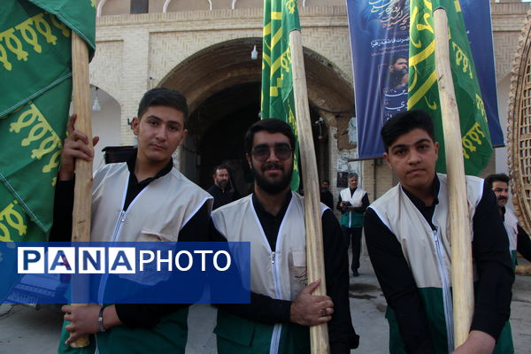 کاروان نمادین حضور امام رضا (ع) در یزد