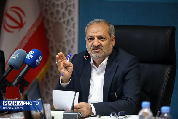دومین جلسه هم‌اندیشی وزیر آموزش و پرورش با منتخبی از مدیران مدارس
