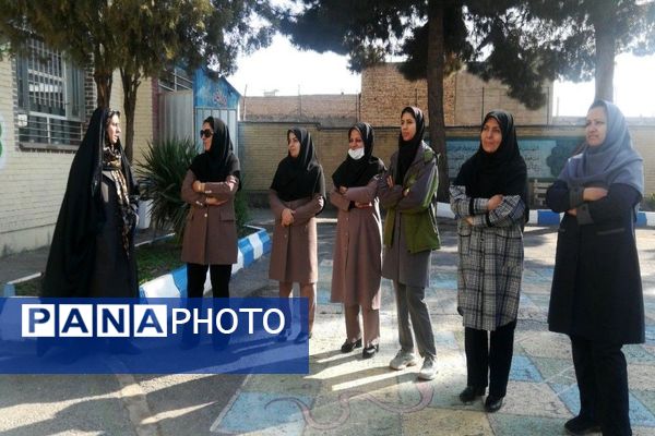 مراسم ولادت حضرت فاطمه زهرا (س) و روز مادر در دبیرستان شهید مجید دهنوی