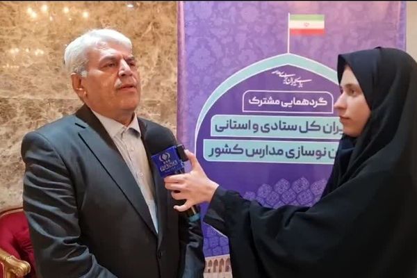 تمام انسان‌های اثرگذار از مدرسه رشد کردند