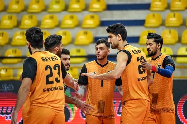 شهداب یزد از سد استقلال گنبد گذشت و چادرملو مغلوب مهرگان نور شد