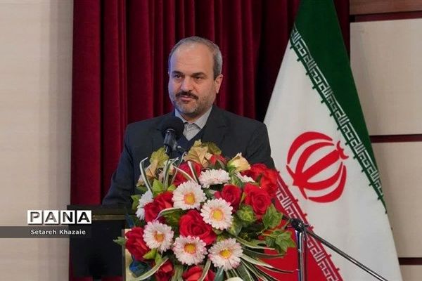 اجرای گسترده برنامه ملی آموزش تفکر الگوریتمی و مهارت کدنویسی در مدارس کشور
