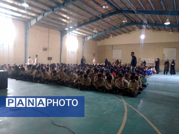 گرامیداشت روز دانش آموز به میزبانی مدرسه فروغ رضوان