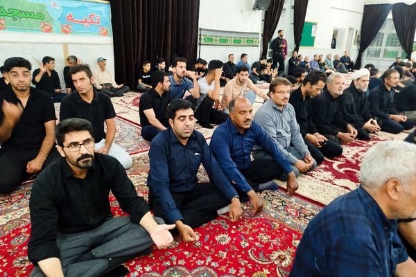 شب دوم محرم در ممرآباد با حضور مسئولان شهرستان کاشمر برگزار شد