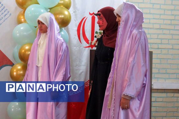 افتتاحیه هفته ماها و جشنواره فرهنگی هنری امید فردا