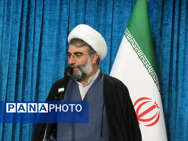 برگزاری آیین رونمایی از آثار تجربه‌نگاری جبهه فرهنگی انقلاب اسلامی کردستان و افتتاح مرکز «میدا»