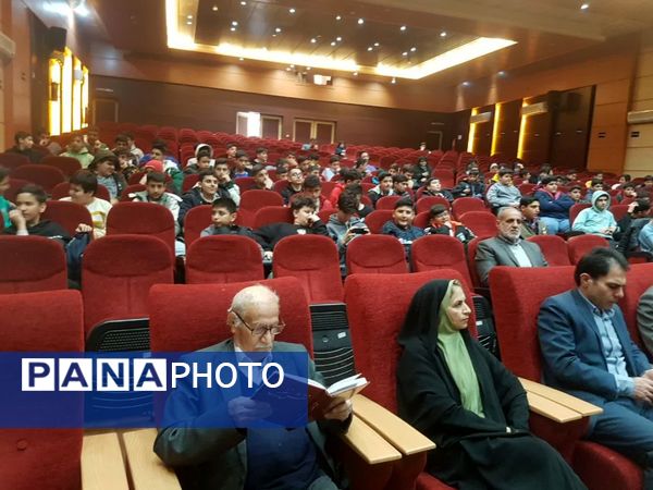 جشنواره امامت و مهدویت در بخش شهرستانی با شرکت بیش از ۲۵۰ اثر در دانشگاه آزاد اسلامی واحد فیروزکوه