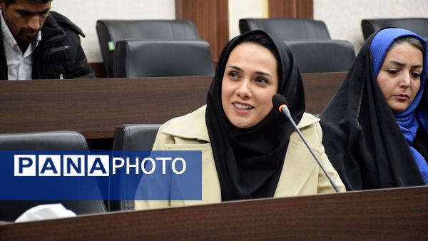 نشست هم‌اندیشی معاون استاندار با فعالان فضای مجازی در تربت حیدریه