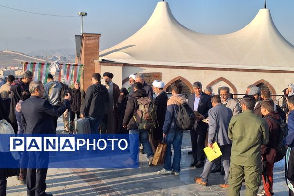 بدرقه کاروان راهیان نور دانش‌آموزی شهرستان پردیس