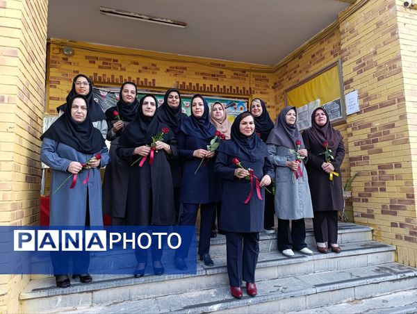 زنگ مهر در دبیرستان شاهد قدسیان