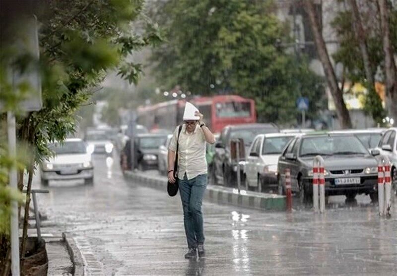 تداوم رگبار و رعد و برق در برخی مناطق کشور