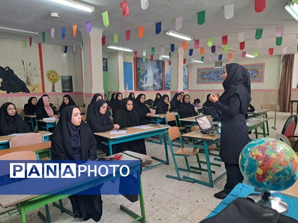 توانمندسازی نومعلمان ملارد در راستای طرح شهید همت در دبستان حضرت صدیقه(س)
