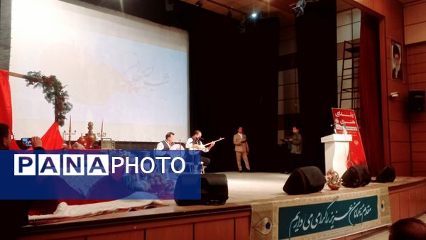یلدای هنری با حضور هنرمندان در کانون ارشاد شهرستان خلیل آباد 