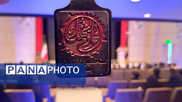 دوره توانمندسازی «خادمین شهدا» ویژه کادر اجرایی شبکه خادمین شهدای بام ایران