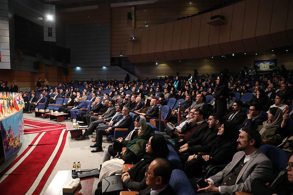 جشنواره روز بین الملل مشترک دانشگاه تهران و دانشگاه علوم پزشکی تهران
