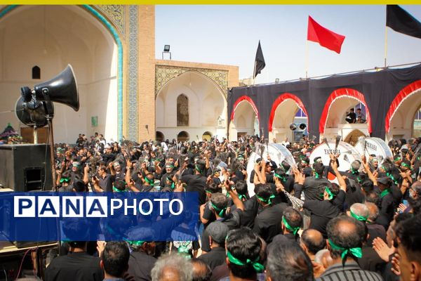 مراسم عاشورای حسینی در مشهد اردهال کاشان