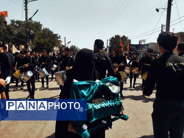 تعزیه خوانی و زنجیر زنی در روستای بزرگ فدیشه نیشابور
