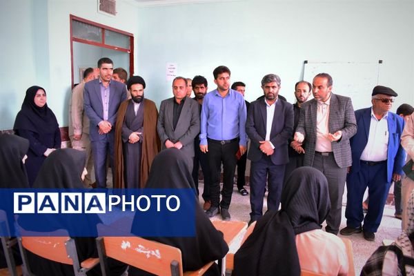 بازدید دبیر قرارگاه جهادی عدالت تربیتی وزارت آموزش و پرورش از طرح شهید عجمیان ۲ در شهرستان دنا