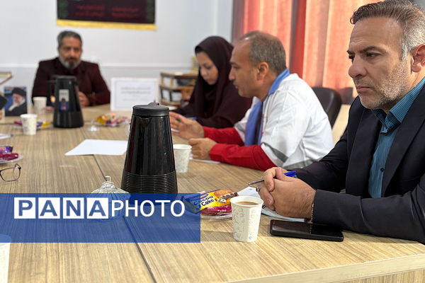 نشست هماهنگی مانور زلزله و ایمنی در مدارس