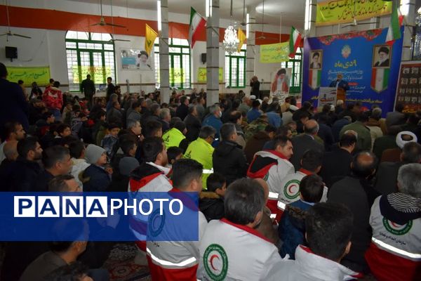 پایبندی به ارزش‌های انقلاب و ولایتمداری با حضور در مراسم 9 دی