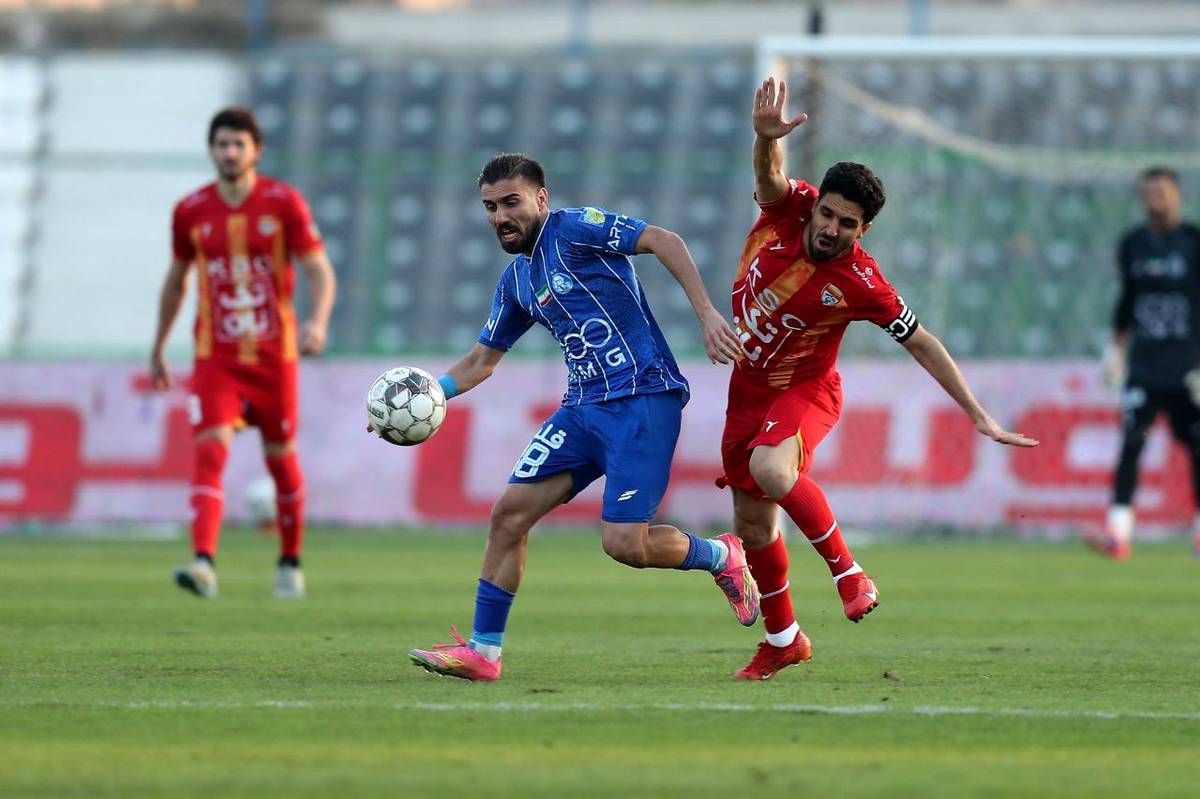 شکست فولاد مقابل استقلال- زنگ خطر آبی‌ها برای رقیب سنتی 