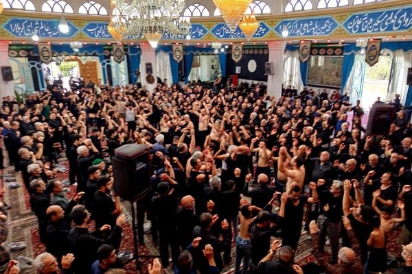 اولین روز حرکت هیأت های کاشمر 