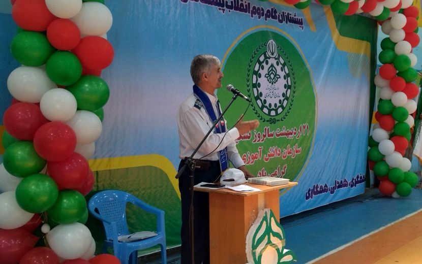 شعار «همفکری، همدلی، همکاری» باید در زندگی دانش‌آموزان نهادینه شود