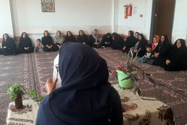  برگزاری اولین کارگاه آموزشی  ویژه اولیای دانش‌آموزان پایه هفتم 