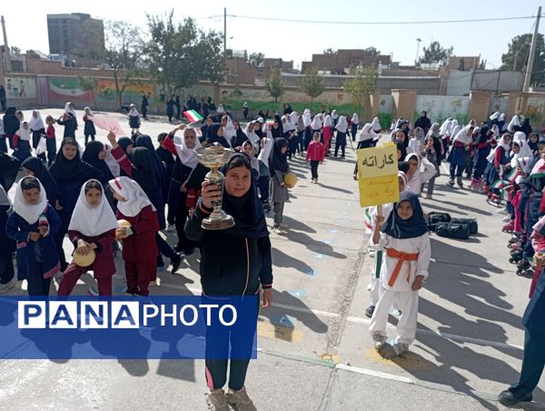 المپیاد درون مدرسه‌ای، یک روز پرنشاط در دبستان تکتم