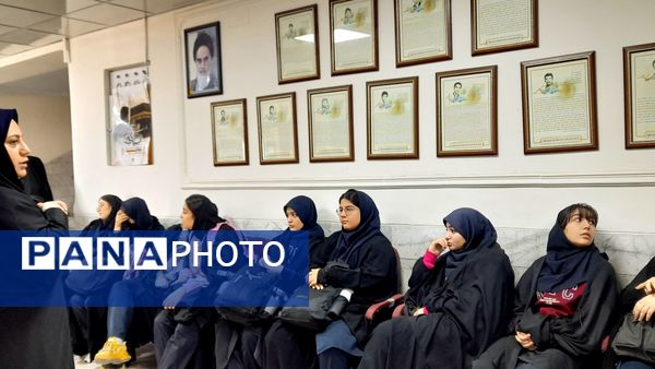 بازدید علمی دانش‌آموزان شاهد عصمت ناحیه 3 کرج از دانشگاه فرهنگیان پردیس امیرکبیر کرج