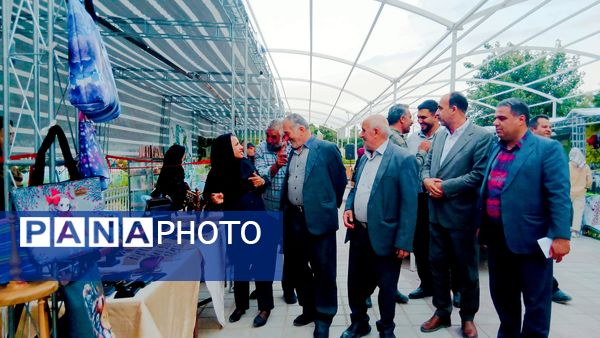 تی‌تی ؛‌ جشنی‌که تاکستان‌ را‌ به‌ تپش‌ انداخت
