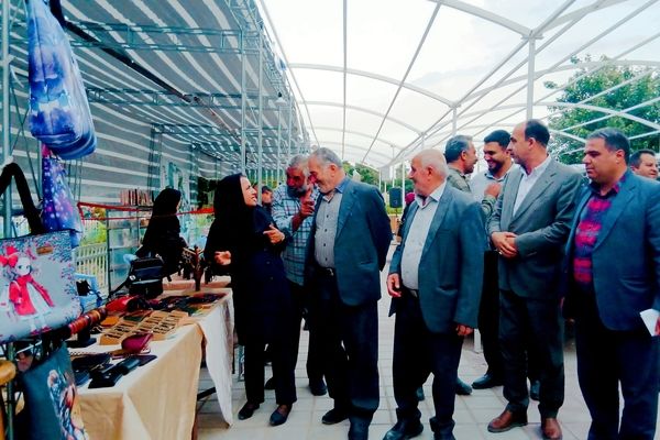 تی‌تی ؛‌ جشنی‌که تاکستان‌ را‌ به‌ تپش‌ انداخت
